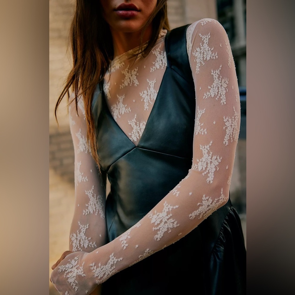 FREE PEOPLE MINI VERA DRESS - Picture 2 of 4